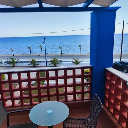 Apartment Seaside House *