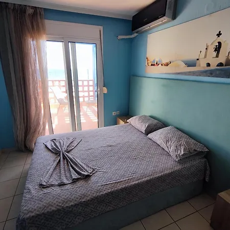 Apartment Seaside House *